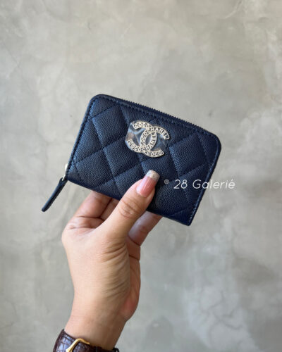 Chanel 24P Navy Blue Zippy Card Holder in Caviar Leather