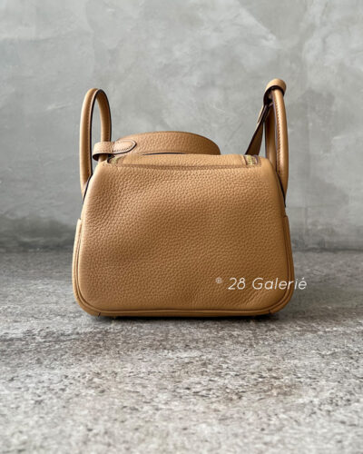 Hermes Mini Lindy 20 in Biscuit Togo Leather and Gold Hardware