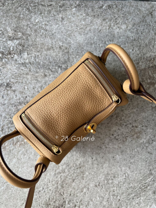 Hermes Mini Lindy 20 in Biscuit Togo Leather and Gold Hardware