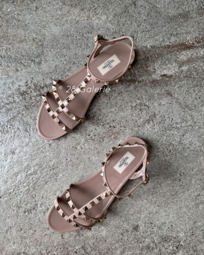 Valentino Garavani Nude Rockstud Rubber Sandals in Size 39