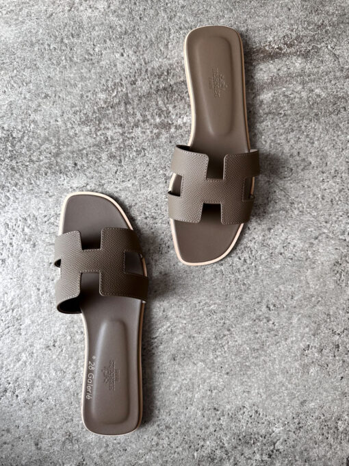 Hermes Etoupe Oran Sandals in Epsom Leather S39