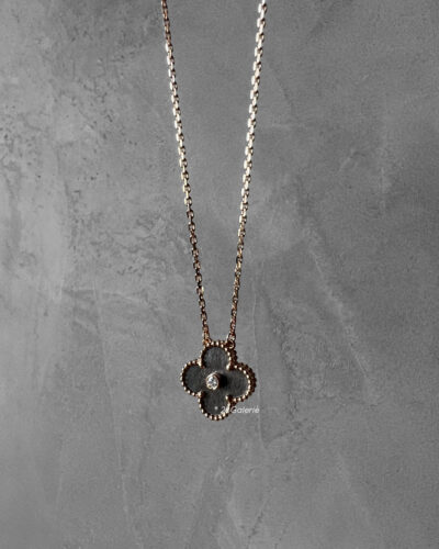 Van Cleef & Arpels 18K Rose Gold 2023 Holiday Pendant Silver Obsidian Diamond Vintage Alahambra Necklace