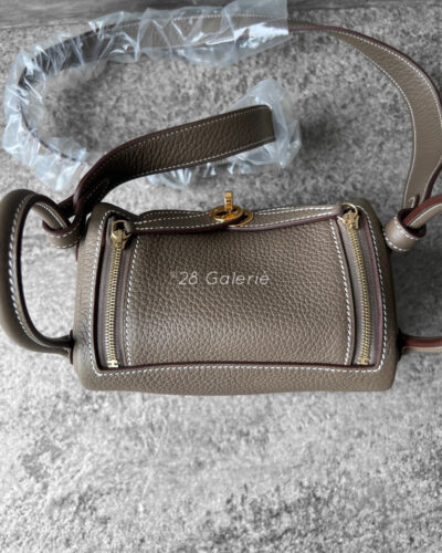 Hermes Etoupe Mini Lindy 20 in Clemence Leather and Gold Hardware