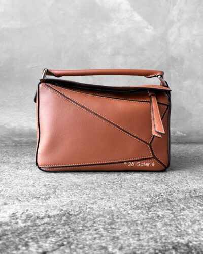 Loewe Small Tan Puzzle Bag in Calfskin Leather and Silver Hardware