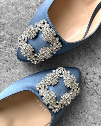 Manolo Blahnik Blue Hangisi 70mm Pumps in Satin Fabric/Leather