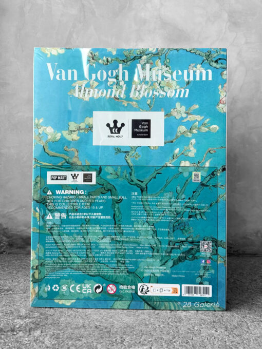 Pop Mart Mega Royal Molly 400% Van Gogh Museum Almond Blossom