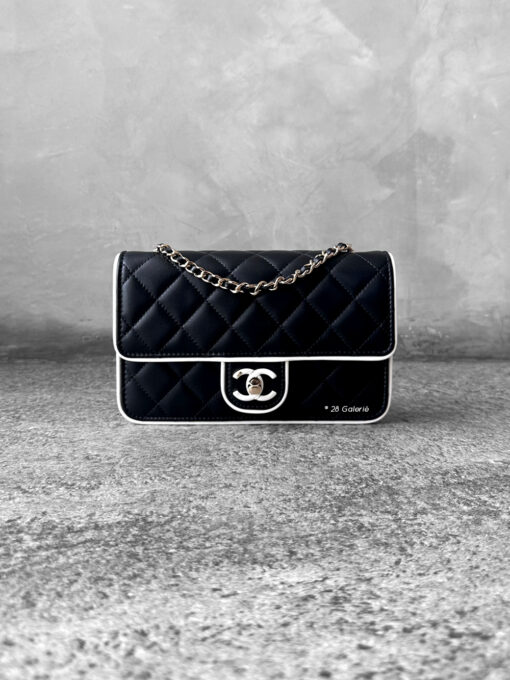 Chanel 25P Black/White Seasonal WOC in Lambskin Leather and Light Gold Hardware