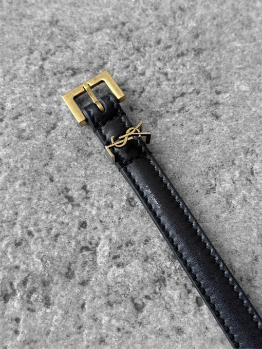 Saint Laurent 1cm Black Cassandre Belt in Calfskin Leather and Gold Hardware