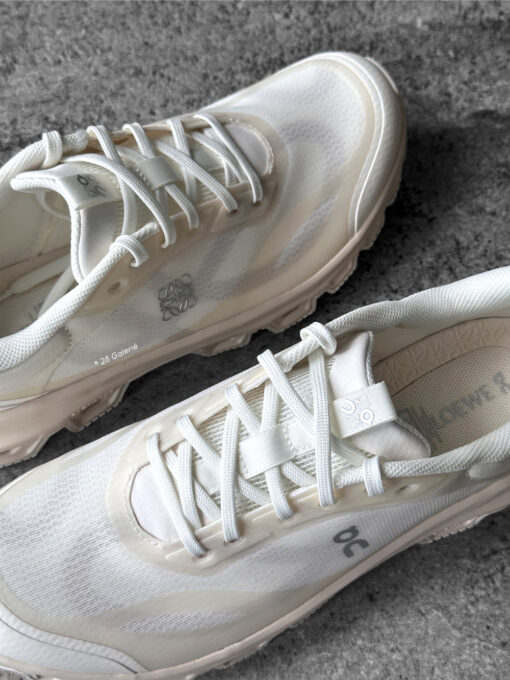 Loewe x On Cloudventure 2.0 Eggshell size 42eu