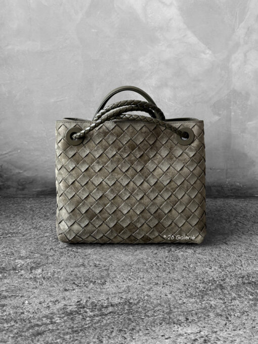 Bottega Veneta Small Andiamo Top Handle Bag in Cypress Intrecciato suede. A refined, structured silhouette showcasing timeless craftsmanship and elegance.