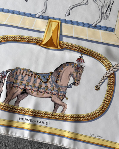 Hermes Grand Apparat Forever Scarf 90 - Creme Gold Multicolored