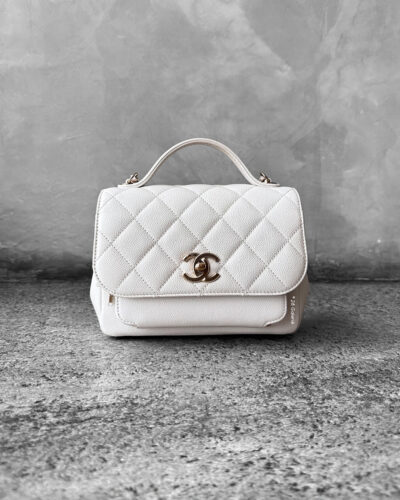 Chanel White Business Affinity Flap Bag in Caviar Leather and Gold Hardware