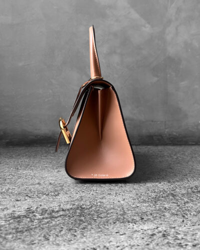 Delvaux Tender Beige Brilliant Mini in Calfskin Leather and Gold Metal Hardware