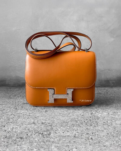 Hermes Gold Constance 18 Epsom Leather and Palladium Hardware