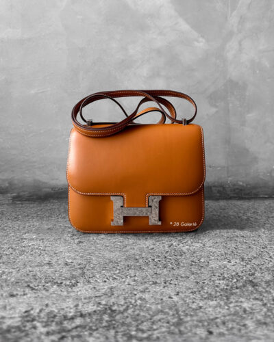 Hermes Gold Constance 18 Epsom Leather and Palladium Hardware