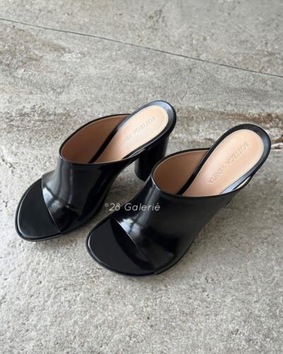 Bottega Veneta Black Atomic Leather Mules