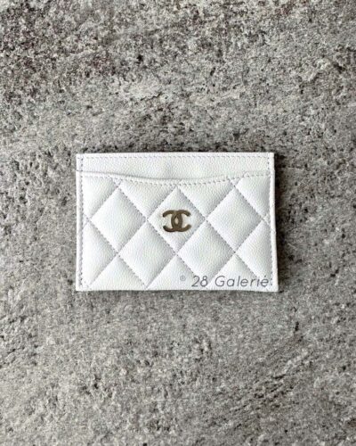 Chanel White Flat Cardholder in Caviar Leather and Gold Hardware