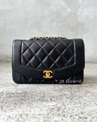 Chanel Vintage Small Diana Flap  in Lambskin Leather and Gold Hardware