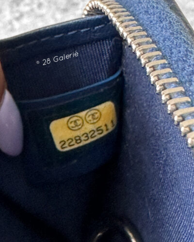 Chanel Navy Blue Vintage Zippy Wallet in Caviar Leather and Silver Hardware