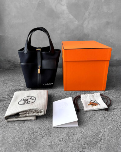 Hermes Cargo Picotin 18 in Bleu Marine Toile Geoland/Caban Swift Leather and Gold Hardware
