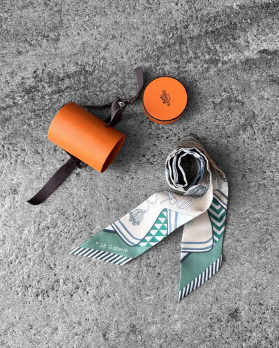 Hermes Vert/Beige/Gris Perle Bouquets Sellier Silk Twilly