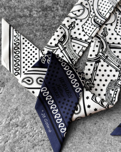 Hermes White Marine Black Silk Eperon d'Or Cut Twilly