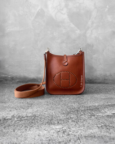 Hermes Fauve/Gold Evelyne 16 in Amazone Barenia/Sangle Wooly Leather and Palladium Hardware