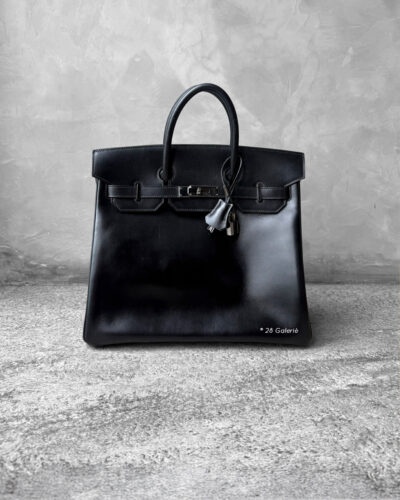 Hermes Noir Sac 32 in Black Box Leather and Ruthenium Hardware
