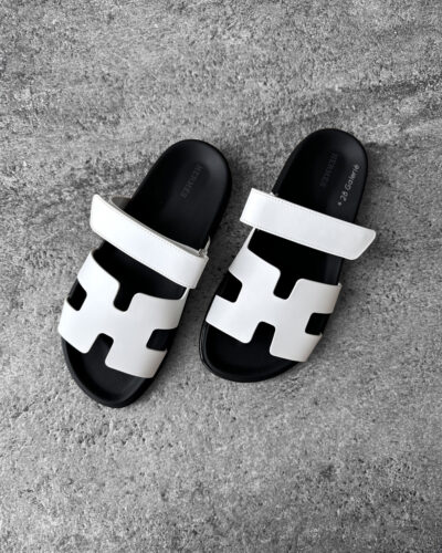 Hermes White Chypre Sandals in Calfskin Leather and Silver Hardware