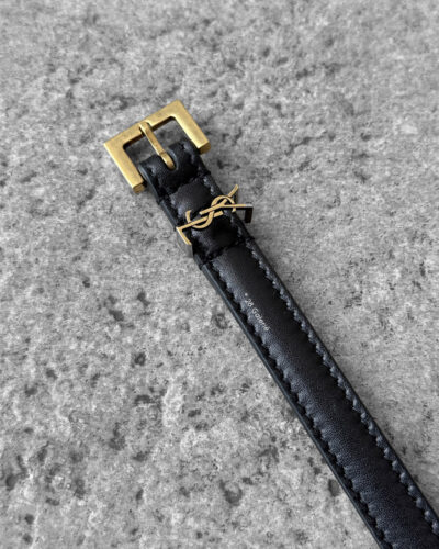 Saint Laurent 1cm Black Cassandre Belt in Calfskin Leather and Gold Hardware
