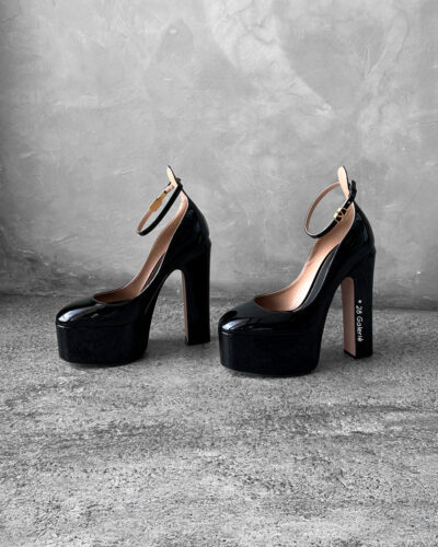 Valentino Garavani Black Patent Tan Leather Go Platform Pumps size 40