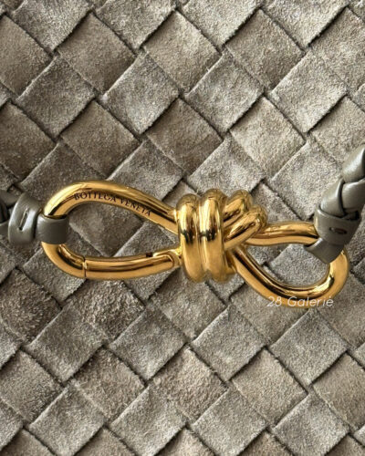 Bottega Veneta Small Andiamo Top Handle Bag in Cypress Intrecciato suede. A refined, structured silhouette showcasing timeless craftsmanship and elegance.