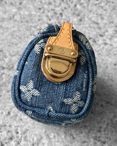 Louis Vuitton Blue Monogram Denim & Vachetta Leather Vintage Key Holder