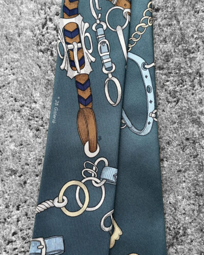 Hermes Les Chevaux Dechaines Tie - Ardoise CLair Corail Gris