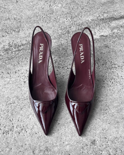 Prada 39EU Red Patent Suede Slingback Pumps