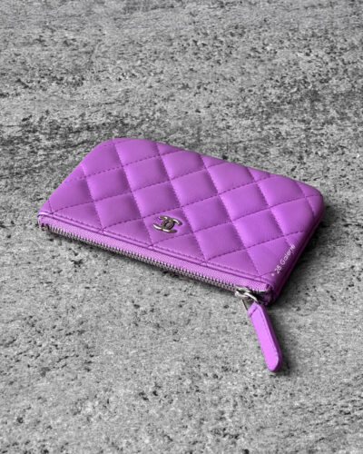 Chanel Purple Zipped Pouch Wallet in Quilted Calfskin Leather and Silver Hardware