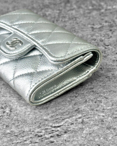 Chanel Metallic Silver Classic Flap Card Holder in Caviar Leather & Silver Hardware