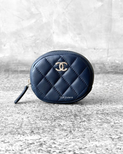 Chanel navy blue coin purse, round zippy coin purse, lambskin leather wallet, silver hardware coin purse, luxury coin purse Chanel, designer coin purse