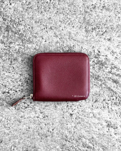 Hermès Silk’In Compact Wallet, Bordeaux Epsom leather wallet, Hermès zip wallet palladium hardware, luxury compact wallet, designer leather wallet Hermès