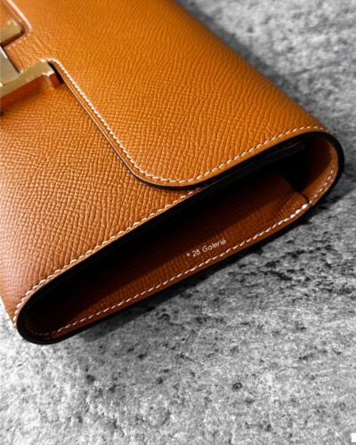 C:\Users\merry\Desktop\Hermes Gold Constance To Go in Epsom Leather and Gold Hardware